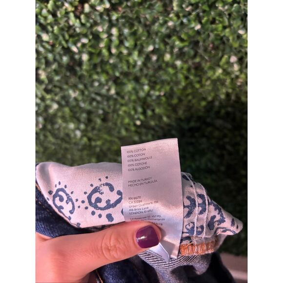 We The Free Jeans Maggie Mid Rise Straight Leg Button Fly Sz 29 Free People - Picture 4 of 5